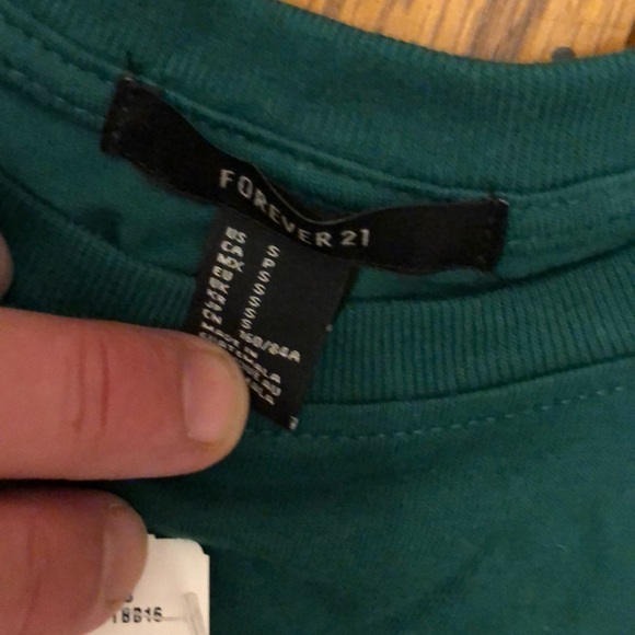 Tee Shirt - Picture 4 of 4